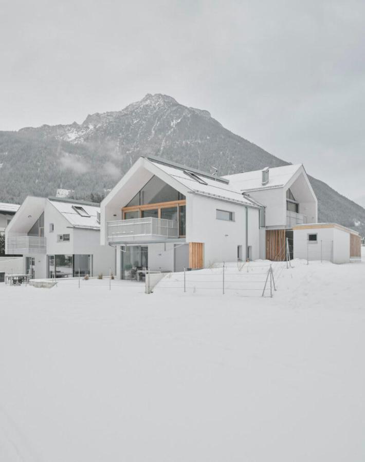 Urban Mountain Chalet With Lake View マウラッハ エクステリア 写真