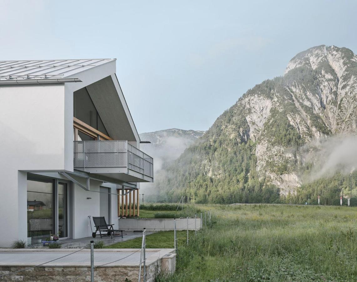 Urban Mountain Chalet With Lake View マウラッハ エクステリア 写真