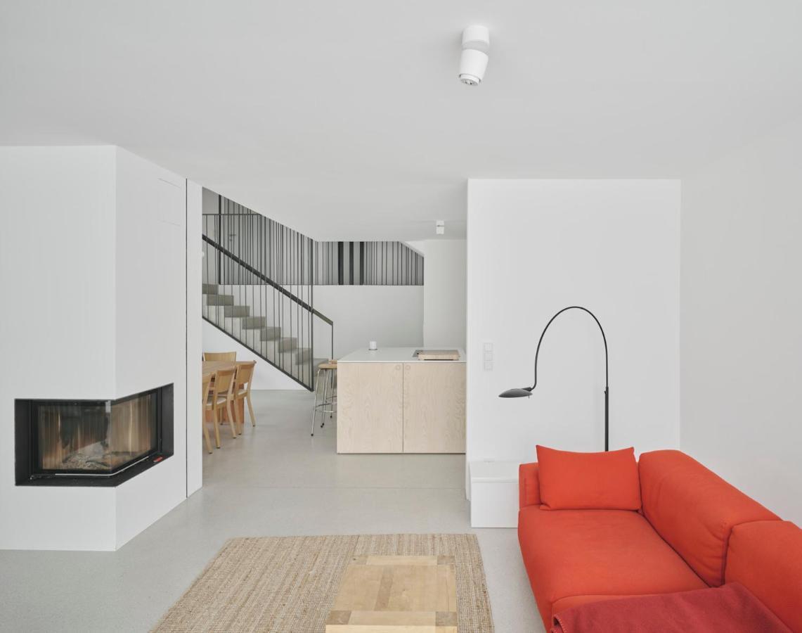 Urban Mountain Chalet With Lake View マウラッハ エクステリア 写真