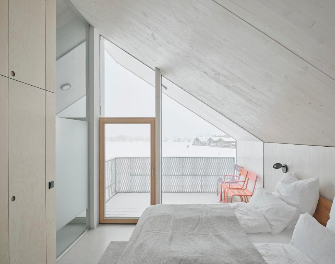Urban Mountain Chalet With Lake View マウラッハ エクステリア 写真